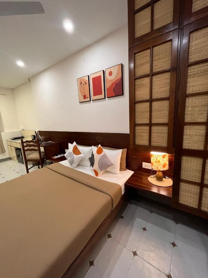 Casa Mel Hotel Pondicherry Exterior foto